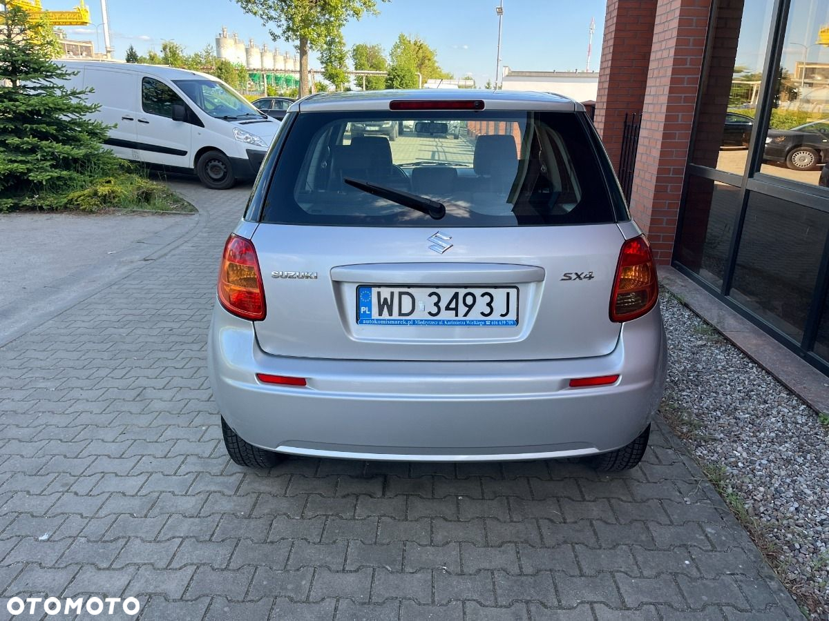 Suzuki SX4 1.5 Comfort - 6