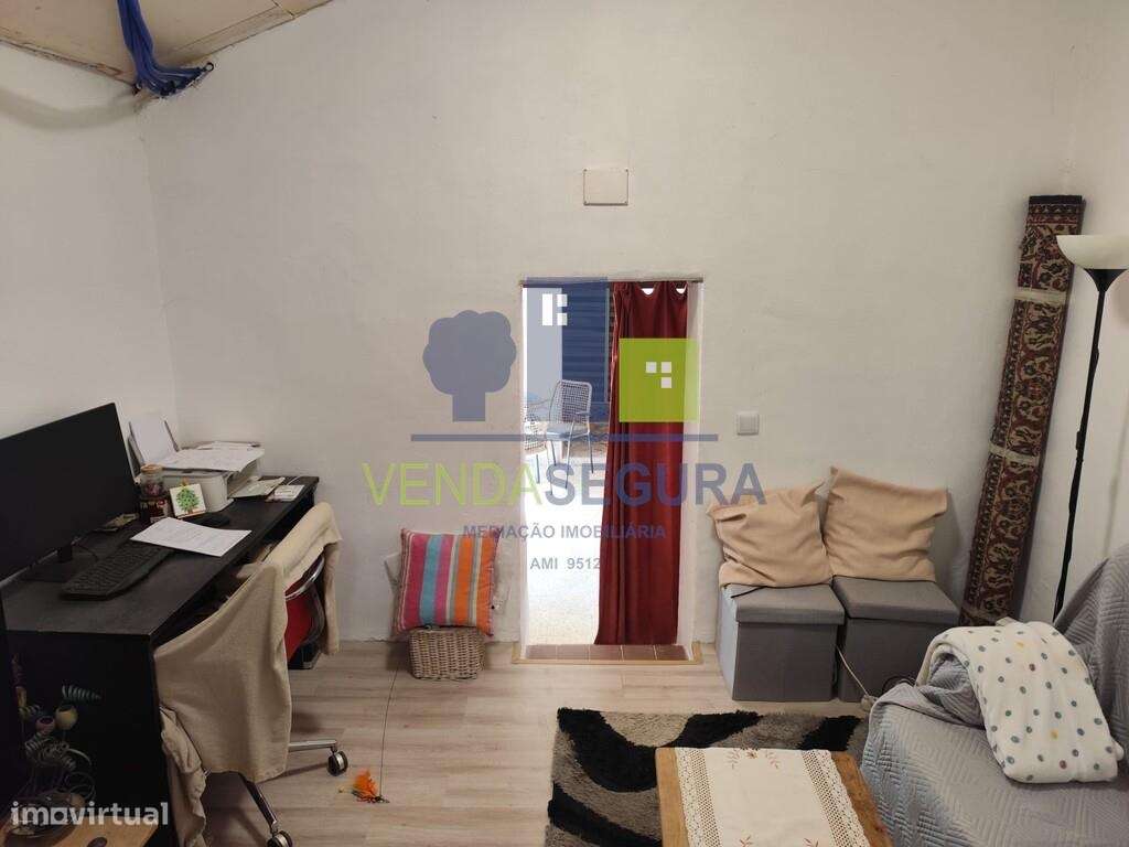 Moradia T3 R/C com Quintal | Santo Aleixo da Restauração-4