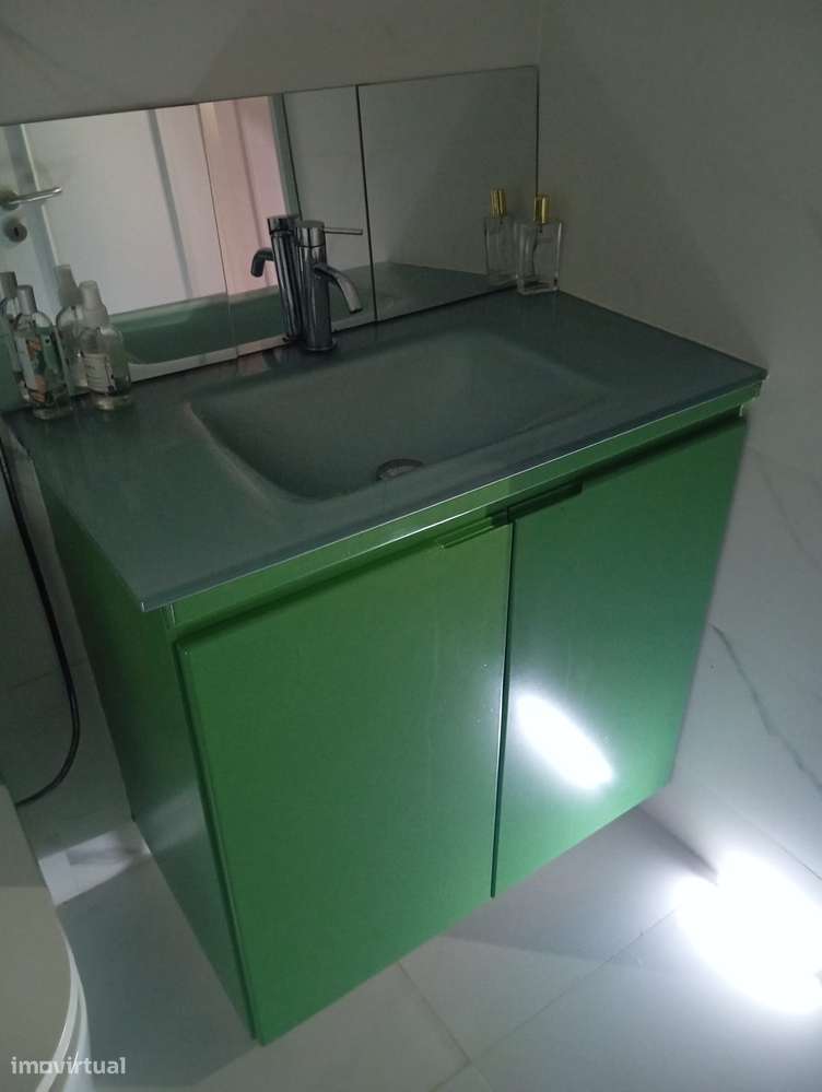 Magnífico apartamento T2 em S. João da Madeira-23