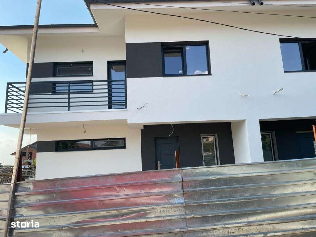 Casa tip duplex de vanzare - Comuna Berceni/220 mp - Imagine principală: 2/5