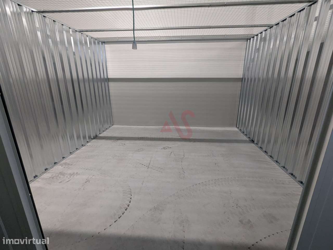 Boxes com áreas entre 5 m² e 18 m² para arrendamento em Fermentões, Gu - Grande imagem: 3/10