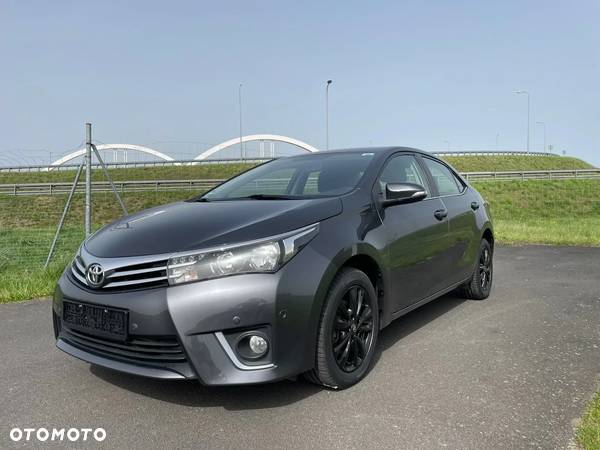 Toyota Corolla 1.6 Prestige - 1