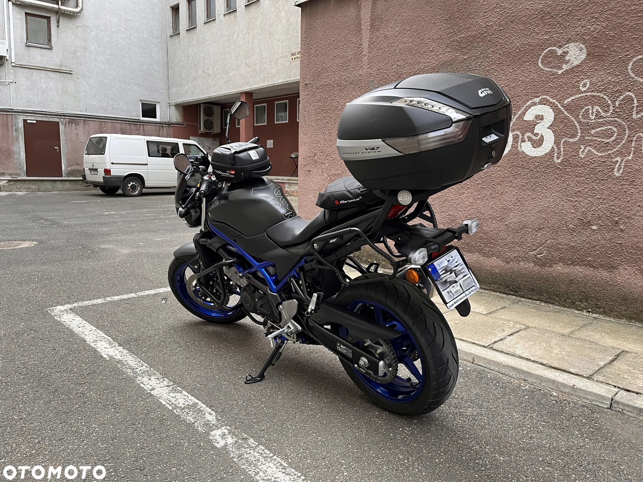 Suzuki SV - 19