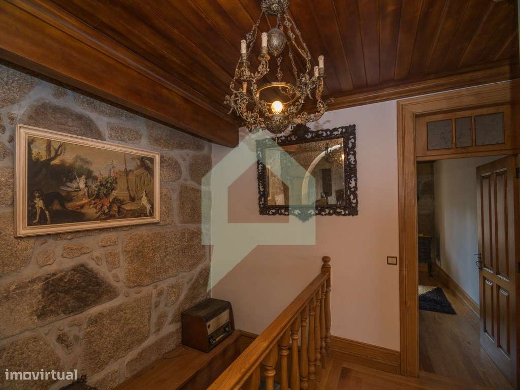 Moradia de granito totalmente restaurada em Creixomil, Barcelos-17