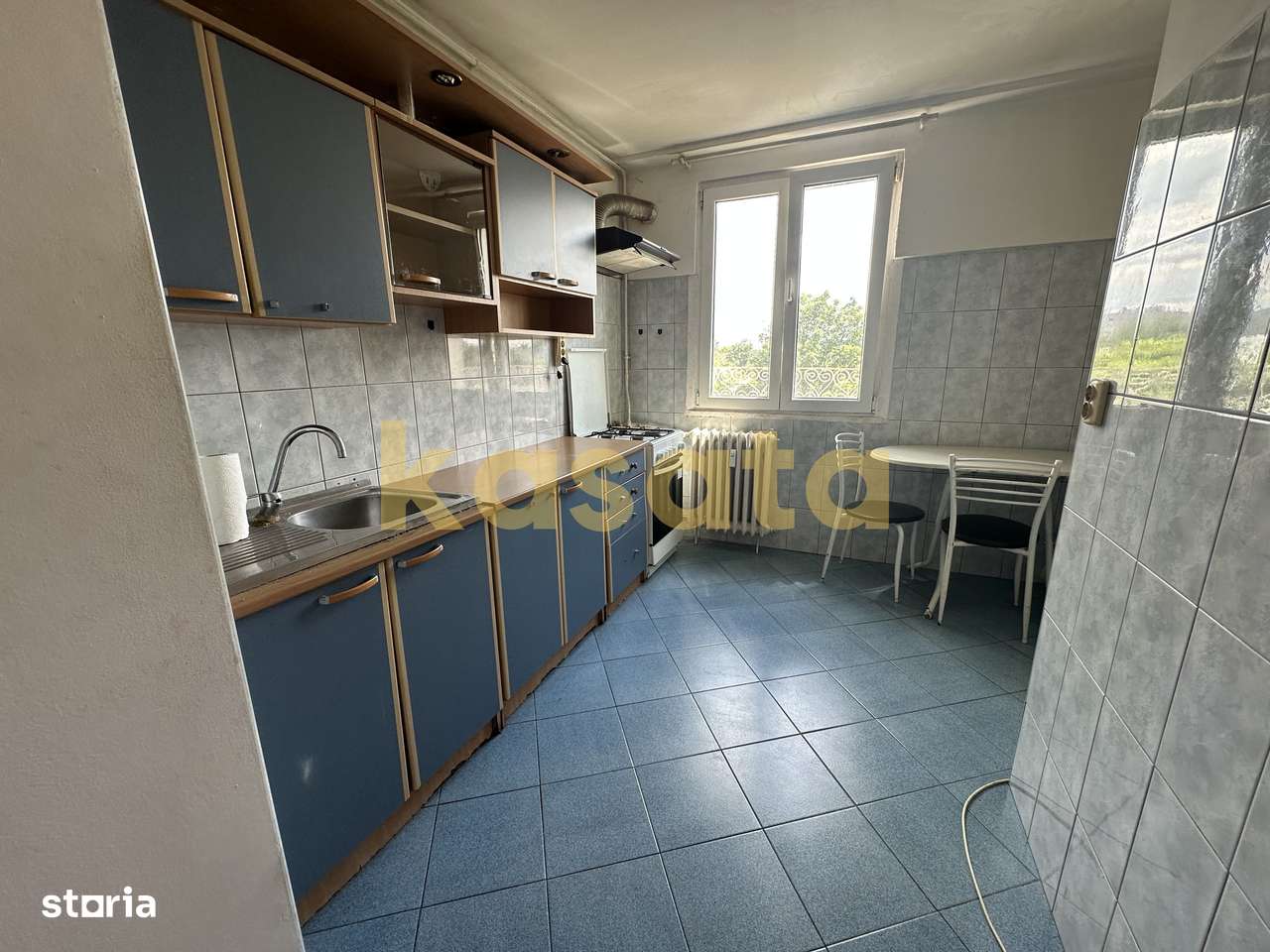 3 Camere