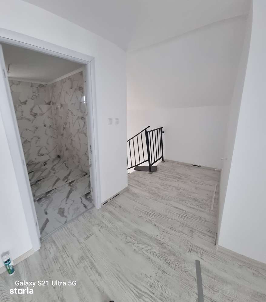 Vila P+M 5 camere//teren 350mp//utilitati Varteju-Magurele-10