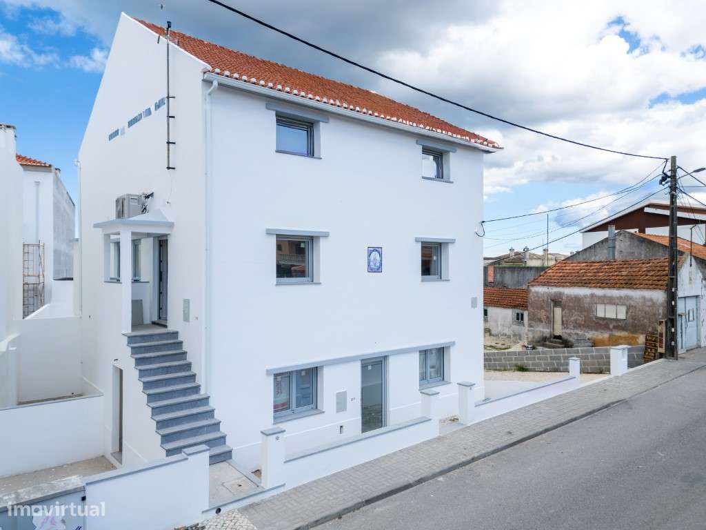 Excelente apartamento duplex T3 com vista mar-12