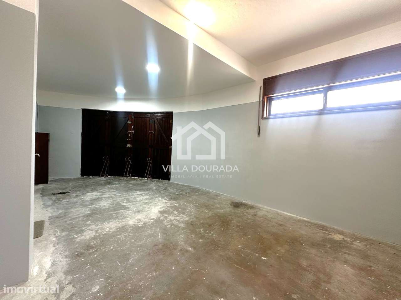 Moradia de 3 pisos em Campanhã, Porto: Espaço, conforto e localização-20