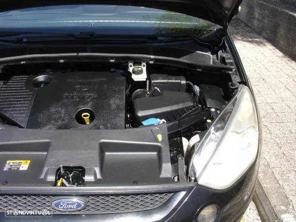 Ford S-Max 1.8 TDCi Trend 7L - 25