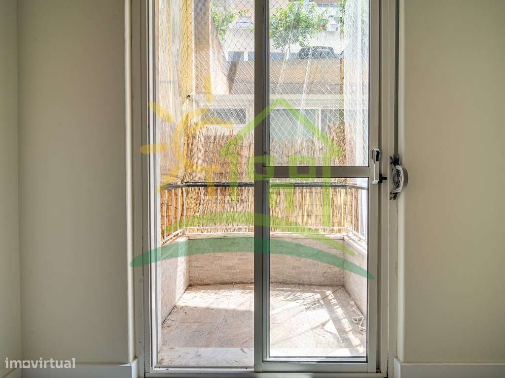 Apartamento T3 em Ramada - Odivelas | Excelente Localização e Lumin...-17