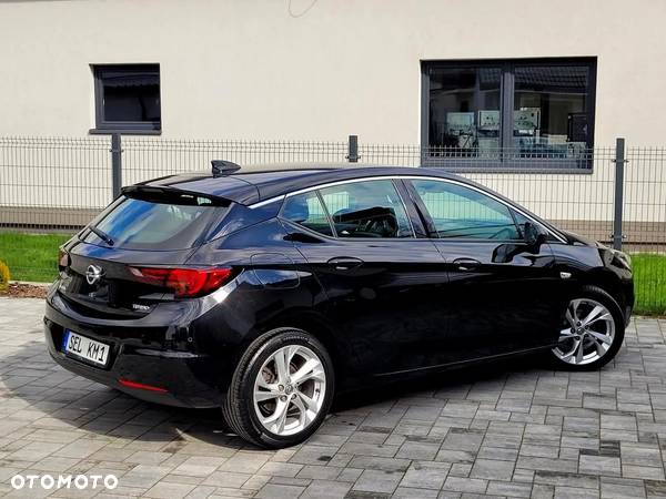 Opel Astra 1.4 Turbo Business - 11