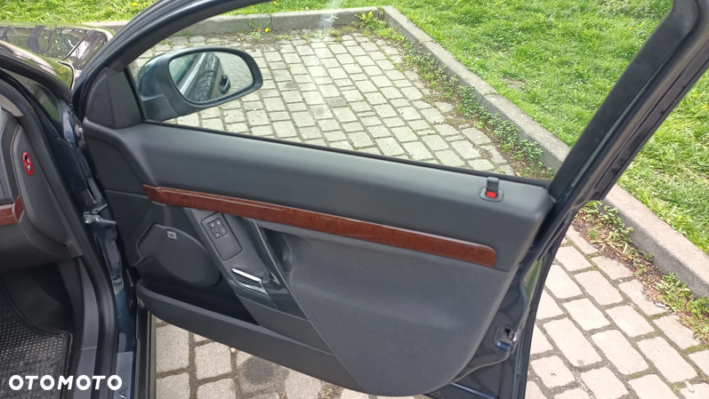 Opel Vectra 2.2 Elegance - 14