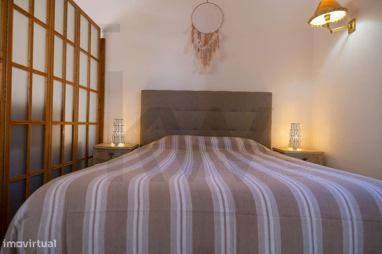 Moradia T-0 com piscina, estacionamento, Condomínio Casas Sopé da Serr-11