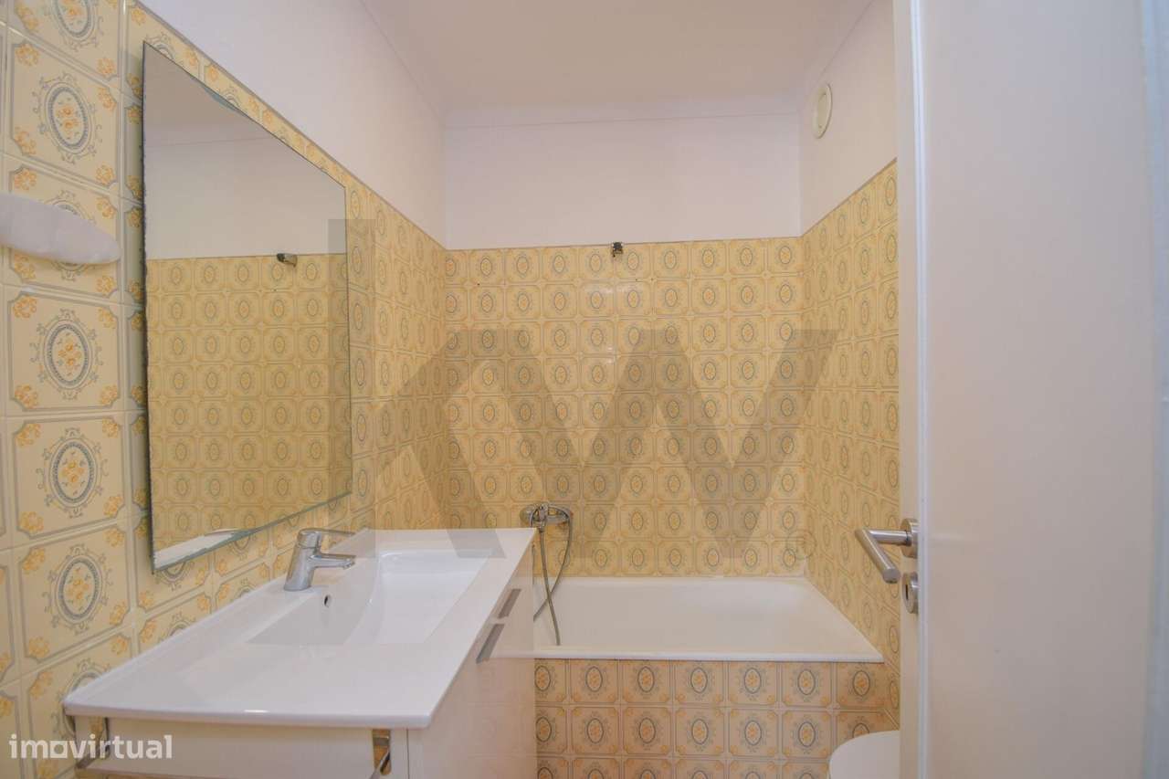 T3 com Sala Dupla em Carnaxide-16