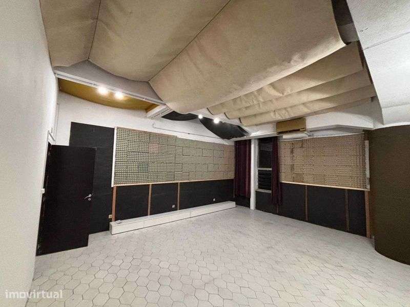 Aluguer de Loja/Escritório no STOP SHOPPING CENTER  - Bonfim Porto - Grande imagem: 4/9