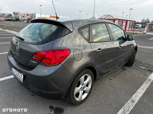 Opel Astra IV 1.4 T Essentia - 6