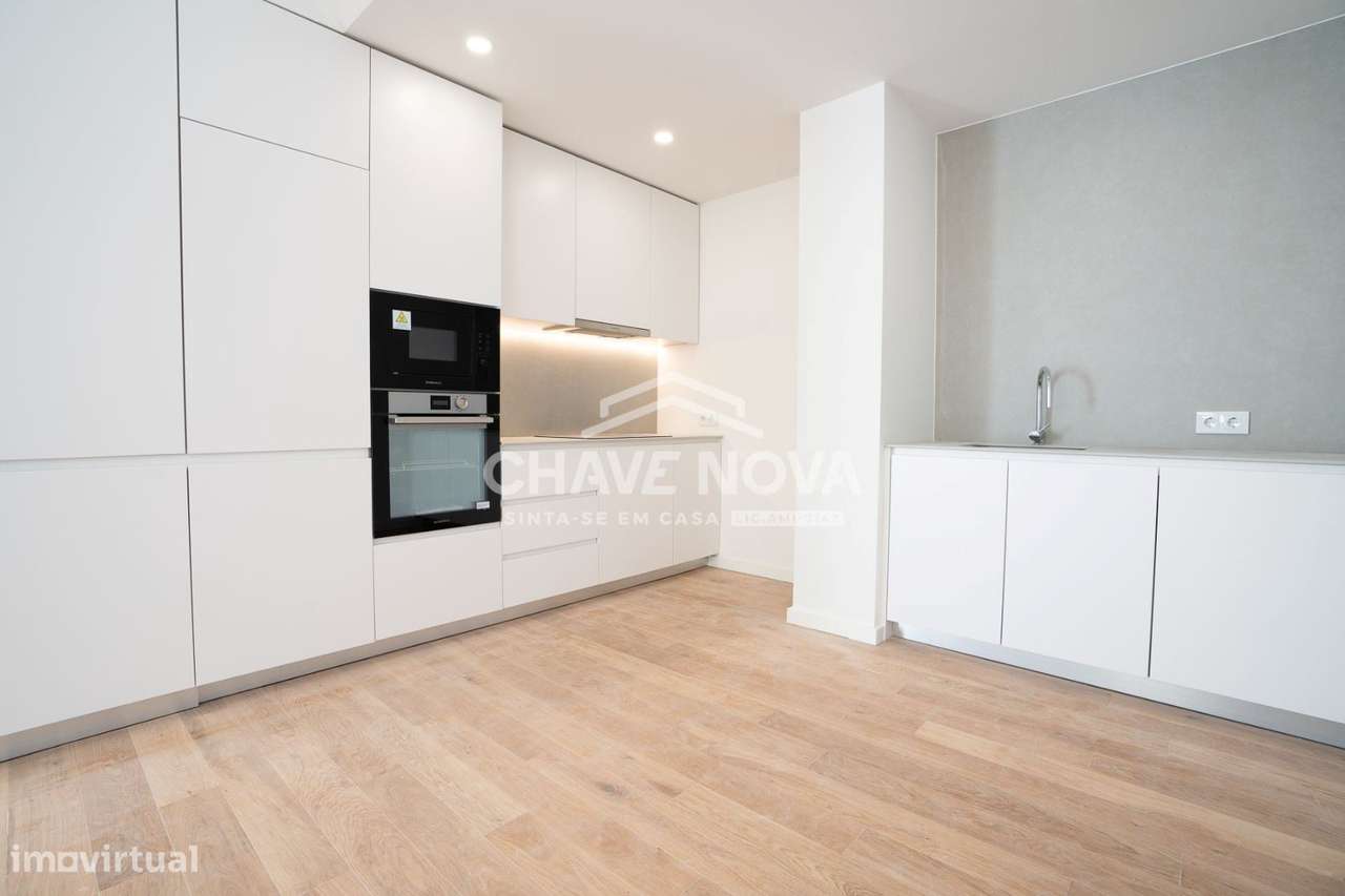 PS - Apartamento T2 com vista MAR, no centro de Espinho! - Grande imagem: 4/19