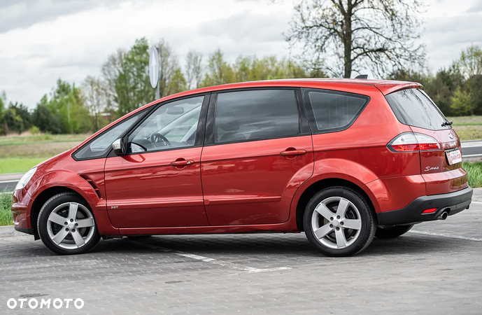 Ford S-Max - 10