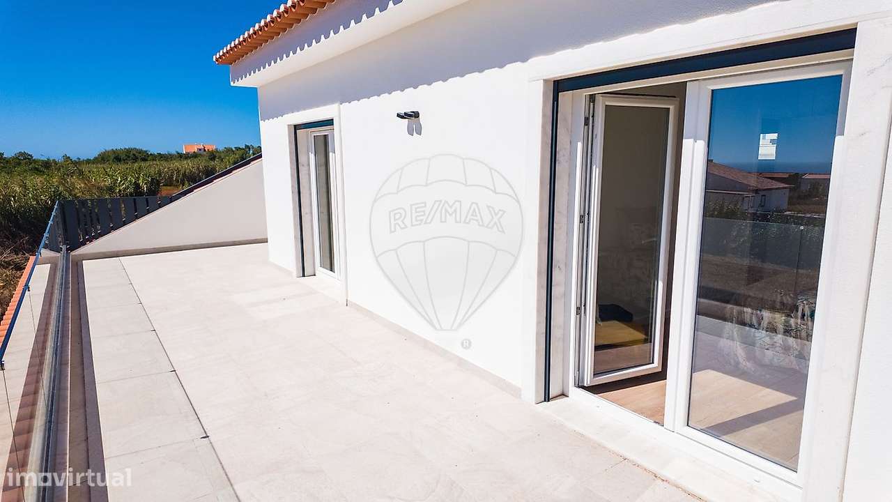 Moradia T4 para venda-25
