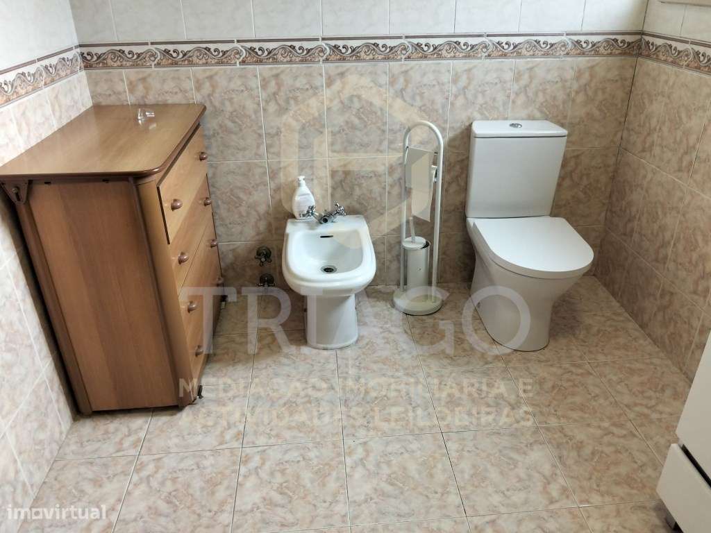 Moradia T4 com Garagem-16