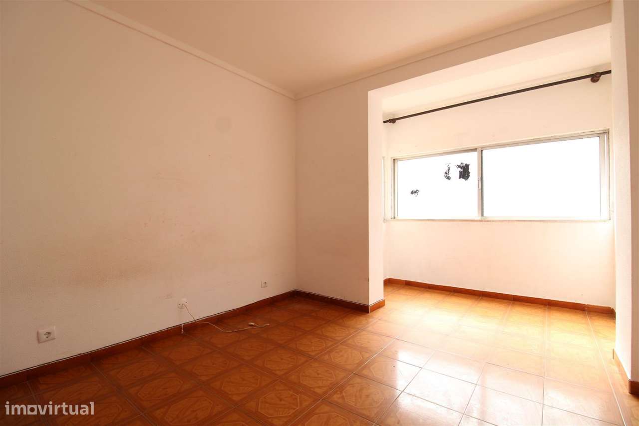 Apartamento T3 com garagem em Oliveira do Bairro-6