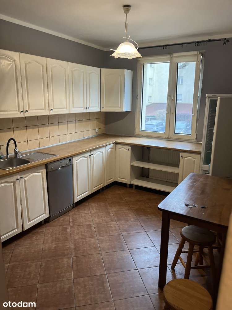 Ładne mieszkanie na cichym spokojnym osiedlu. Dobrze skomunikowane - Pełny obrazek: 4/6