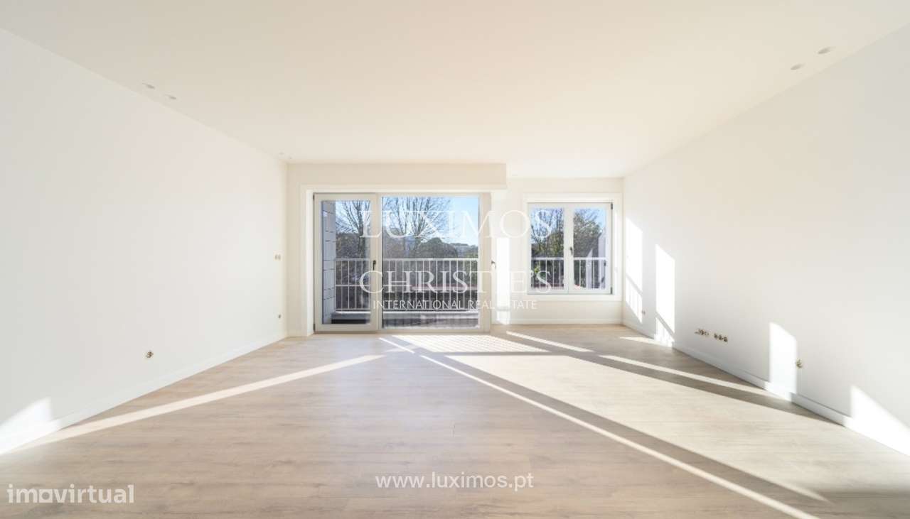 Apartamento novo com terraço, para venda, no Porto - Grande imagem: 1/19
