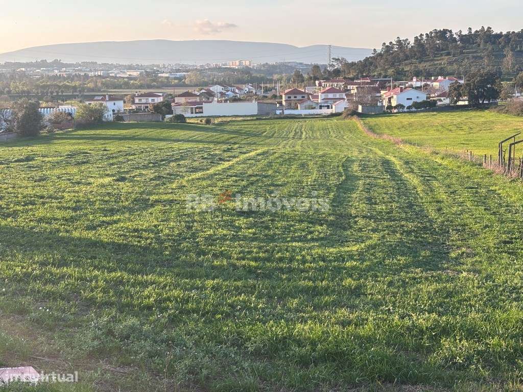 Quinta Rural em Riachos - Grande imagem: 3/20