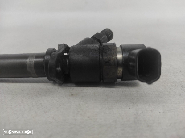 Injector Volvo S60 I (384) - 3