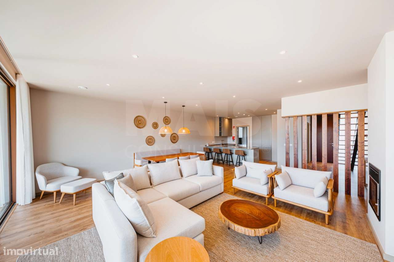 Moradia Geminada T3 Duplex – TownHouse - Grande imagem: 5/43