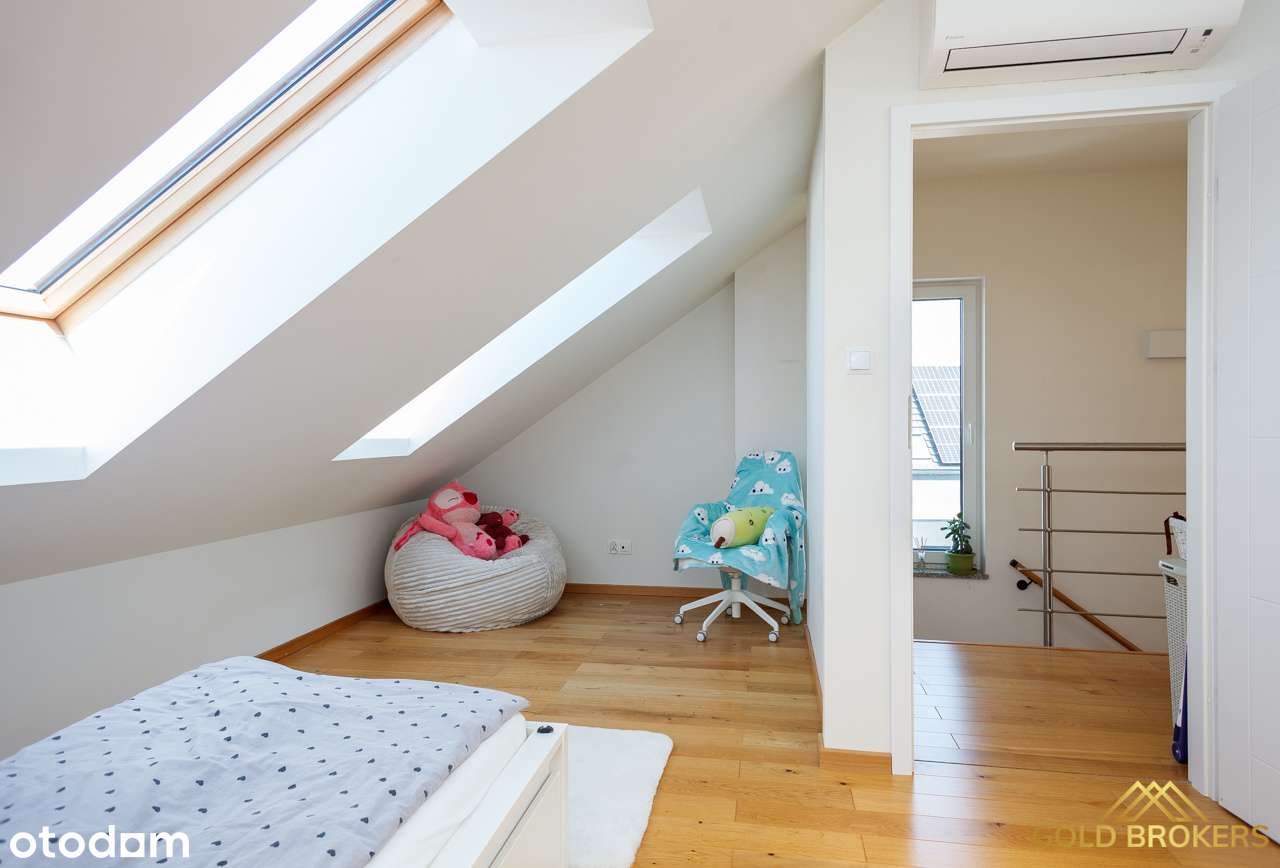 Skrajny szereg/Radomierzyce/Piękny ogród-13