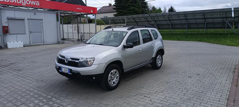 Dacia Duster I 1.6 16V 4x2 Delsey 2012