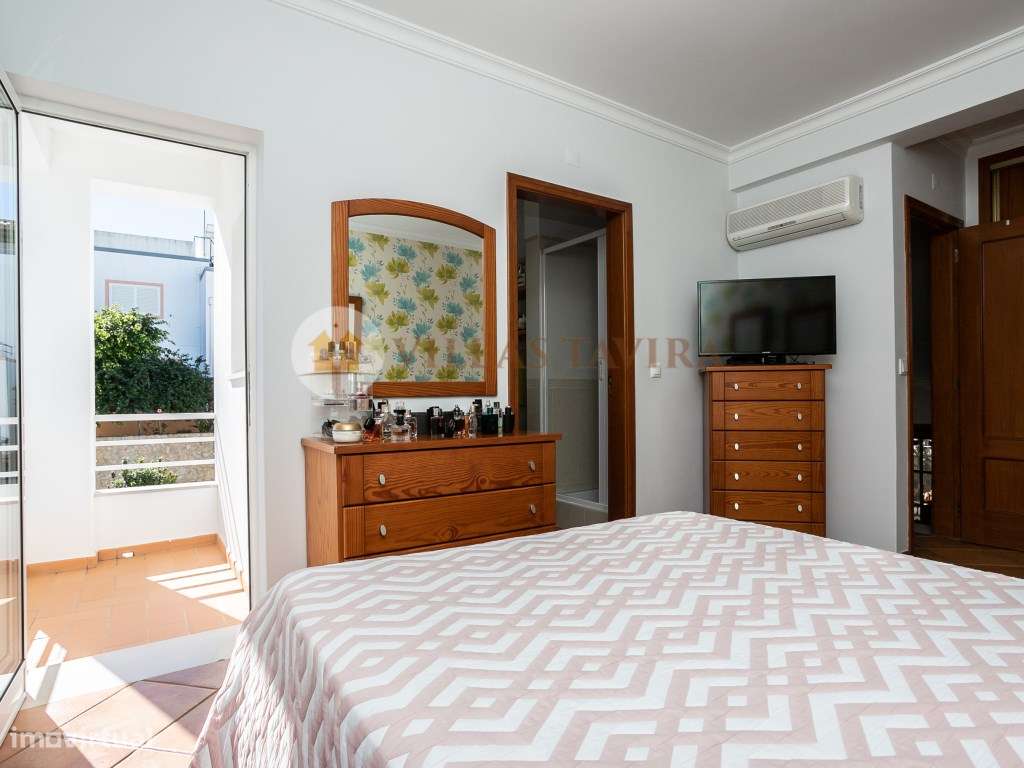 Moradia T4 - Com Vista Mar e Cidade - Topo- Urbanização Miramar-33