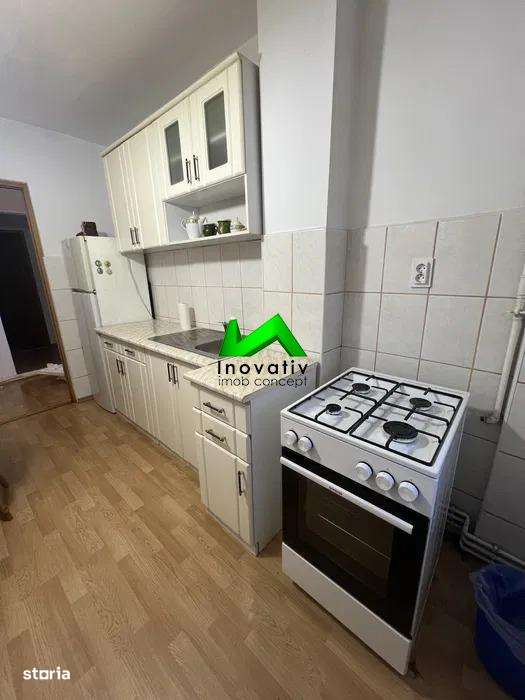 Apartament de inchiriat 4 camere Vasile Aaron - Imagine principală: 5/10