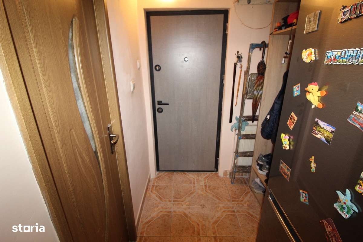 Vând garsonieră în Hunedoara, zona Micro4-Flacăra, 29mp - Imagine principală: 4/6