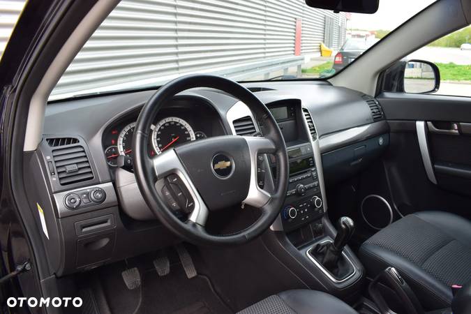 Chevrolet Captiva 2.4 2WD 7 Sitzer LS Family Edition - 21