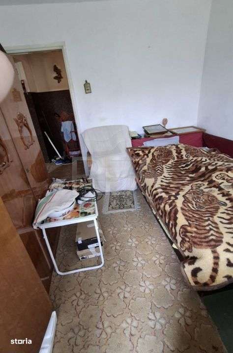 2 camere, 4/4 , 49mp -Drumul Taberei-Valea Oltului - Imagine principală: 3/9