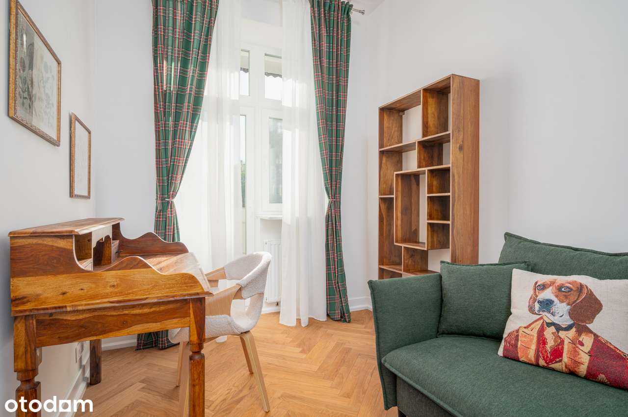 Na sprzedaż czteropokojowy apartament z tarasem w Śródmieściu Katowic!-5