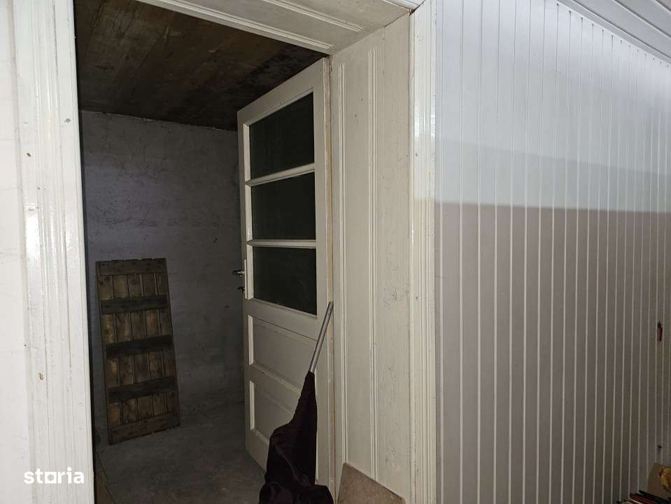 Spatiu comercial, suprafata utila 30 mp, zona centrala, Ștei - Imagine principală: 5/6