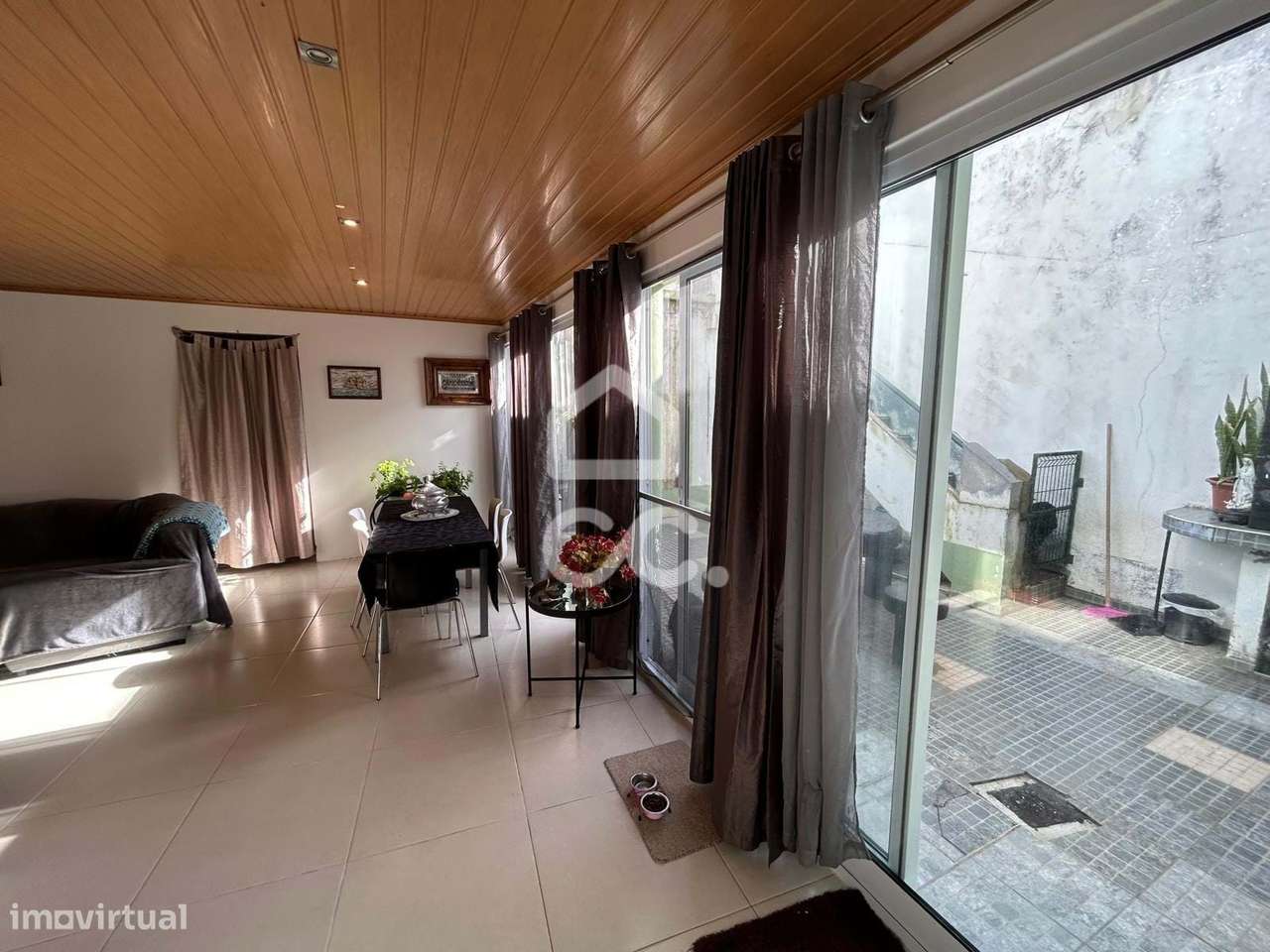 Moradia com 4 Quartos - Matriz -Ribeira Grande-11