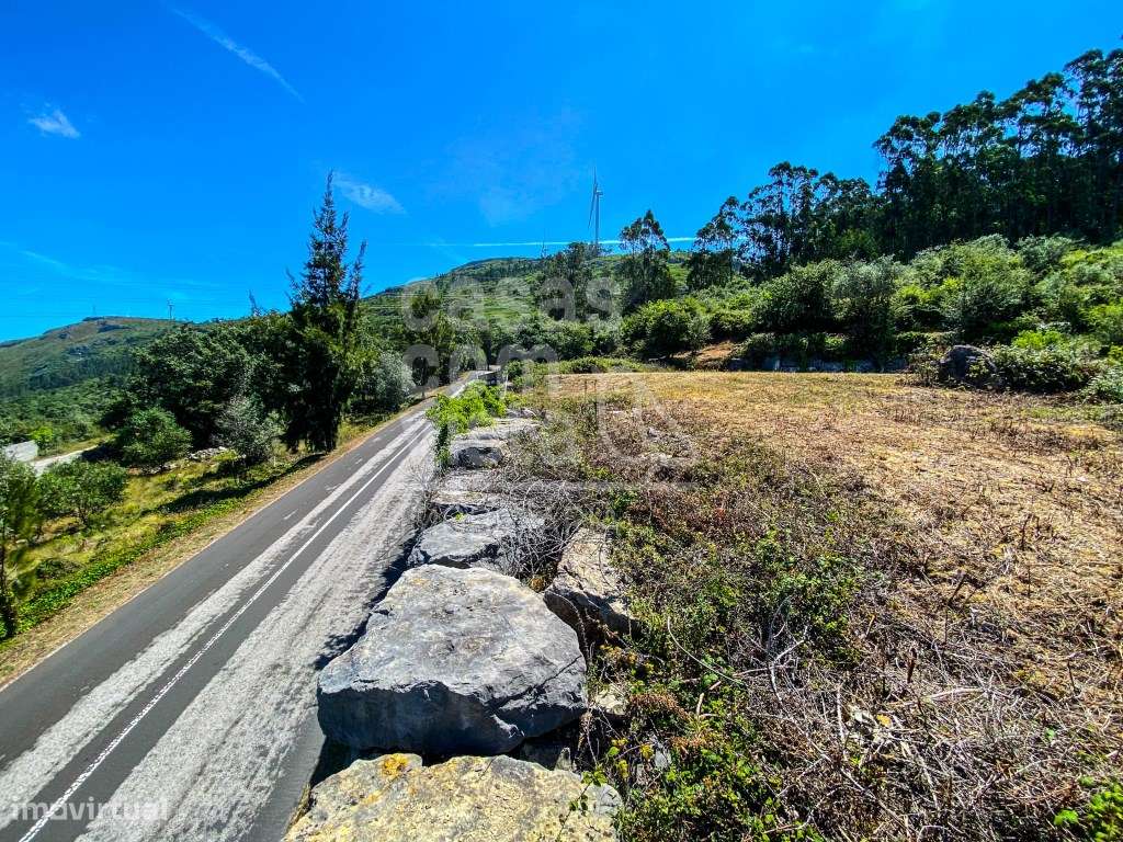 Terreno com Projeto Aprovado para Moradia e Piscina | Alqueidão da ...-38