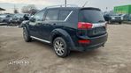 Dezmembram Peugeot 4007, an 2009, 2.2 HDI cod 4HN - 1