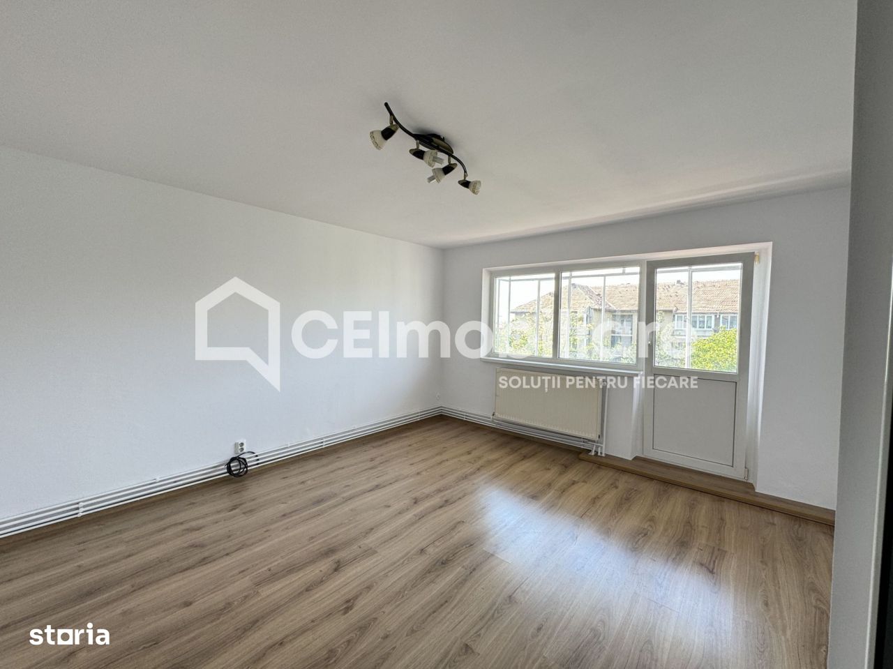 Apartament cu 2 camere decomandat in Stadion