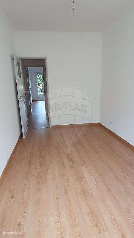 Apartamento T2 para arrendamento - Grande imagem: 5/14