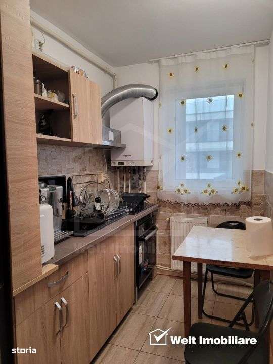 Vanzare apartament cu 2 camere str Jupiter Baciu Petrom - Imagine principală: 5/18