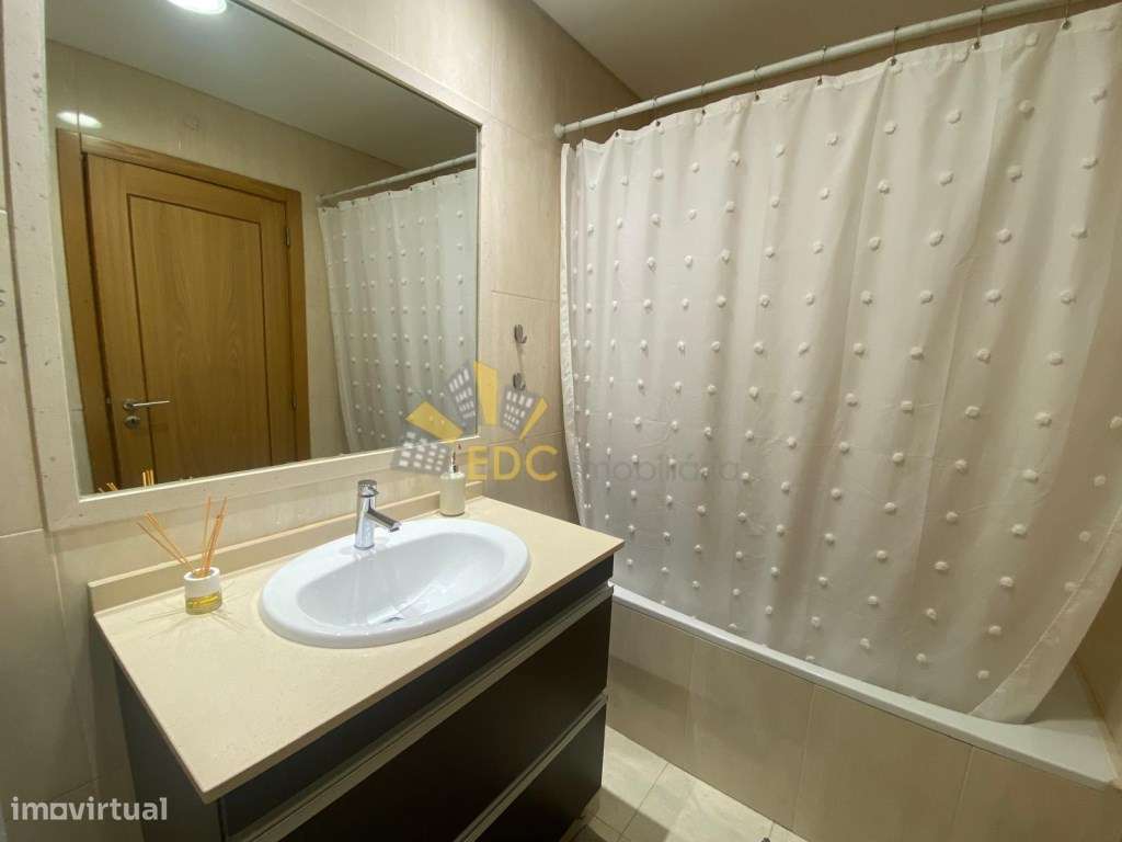 Apartamento Duplex T2+1 com Parqueamento, Arrecadação e Varanda | E...-35