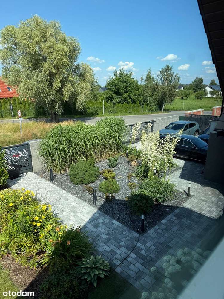 Nowoczesny dom z basenem i garażem 265 m² - Pełny obrazek: 4/20