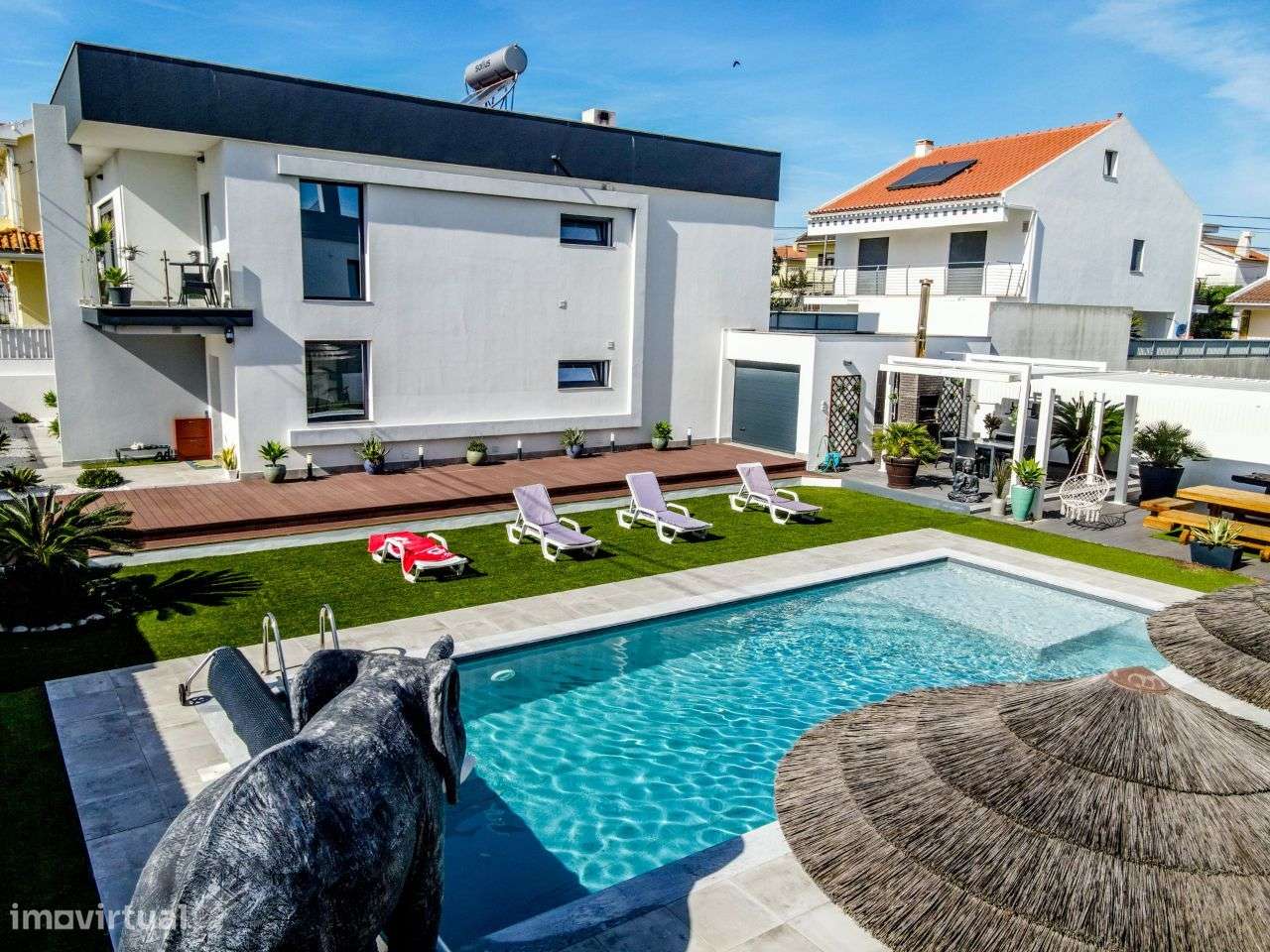 Moradia de sonho na Sol e Mar, Charneca Caparica - Grande imagem: 4/24