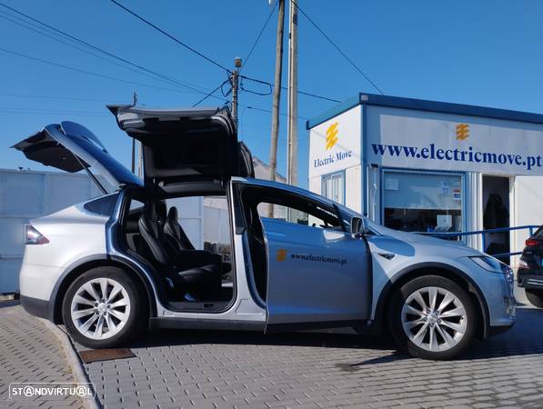 Tesla Model X 100D - 1