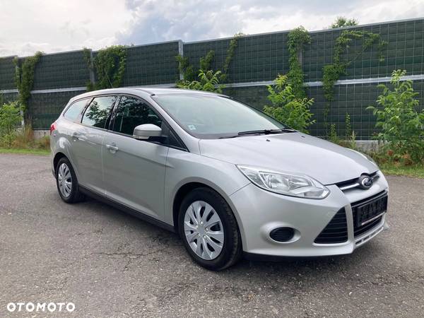 Ford Focus 1.6 TDCi DPF Titanium - 1